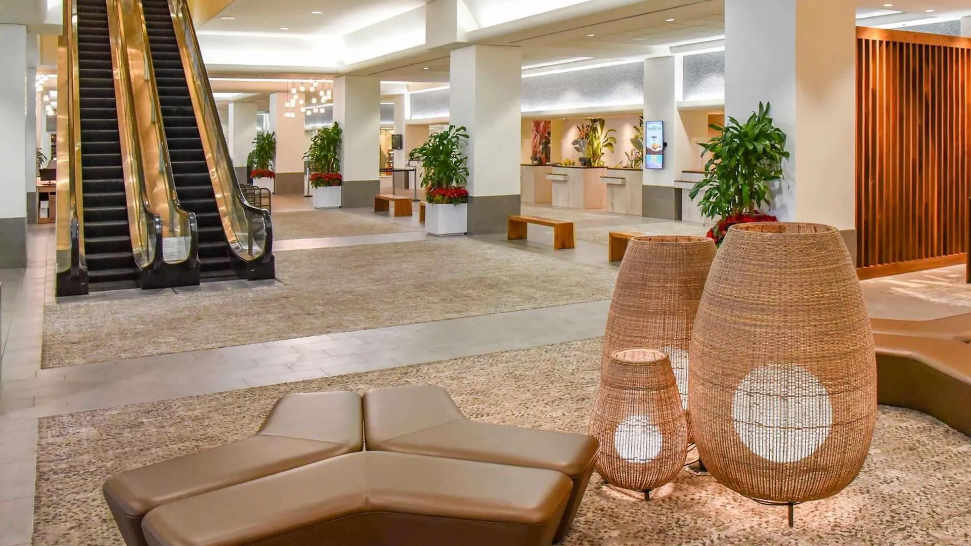 Hotel Ala Moana Honolulu By Mantra